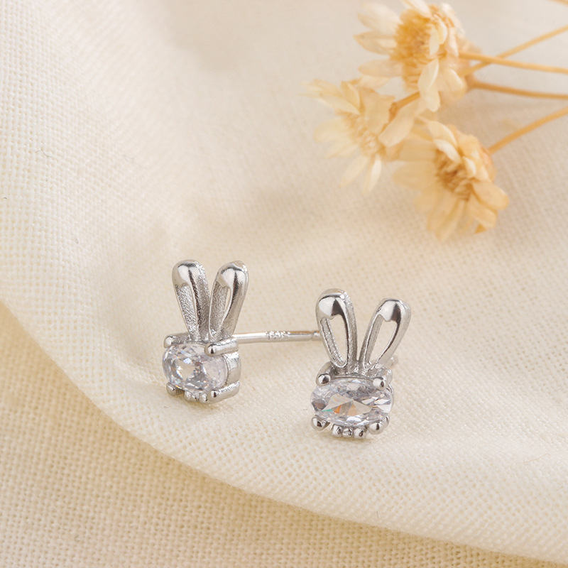 Fashion Bunny Ears Copper Plating Zircon Ear Studs 1 Pair