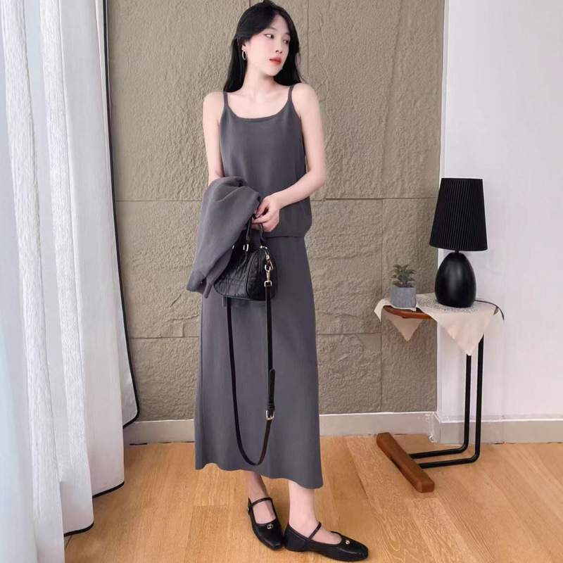 松弛感秋冬时尚套装女休闲拉链毛衣开衫+吊带+针织半身裙三件套女|undefined