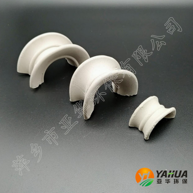 25mm  陶瓷矩鞍环填料  亚华 散堆填料