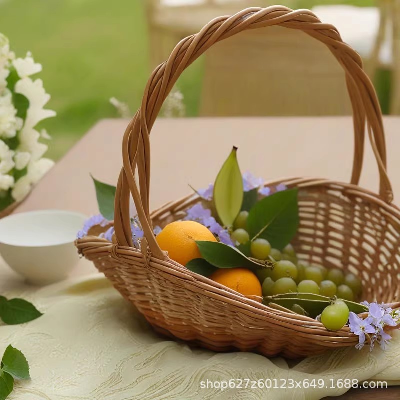 Cesta de flores personalizada Cesta de mano de ratán tejida de paja Cesta de arreglos florales tejida a mano de sauce Cesta de almacenamiento portátil Cesta de recolección retro