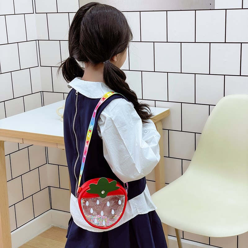 Nuevo bolso de lentejuelas para niños lindo pequeño bolso de hombro para niños y niñas de fresa mini monedero transparente para niños
