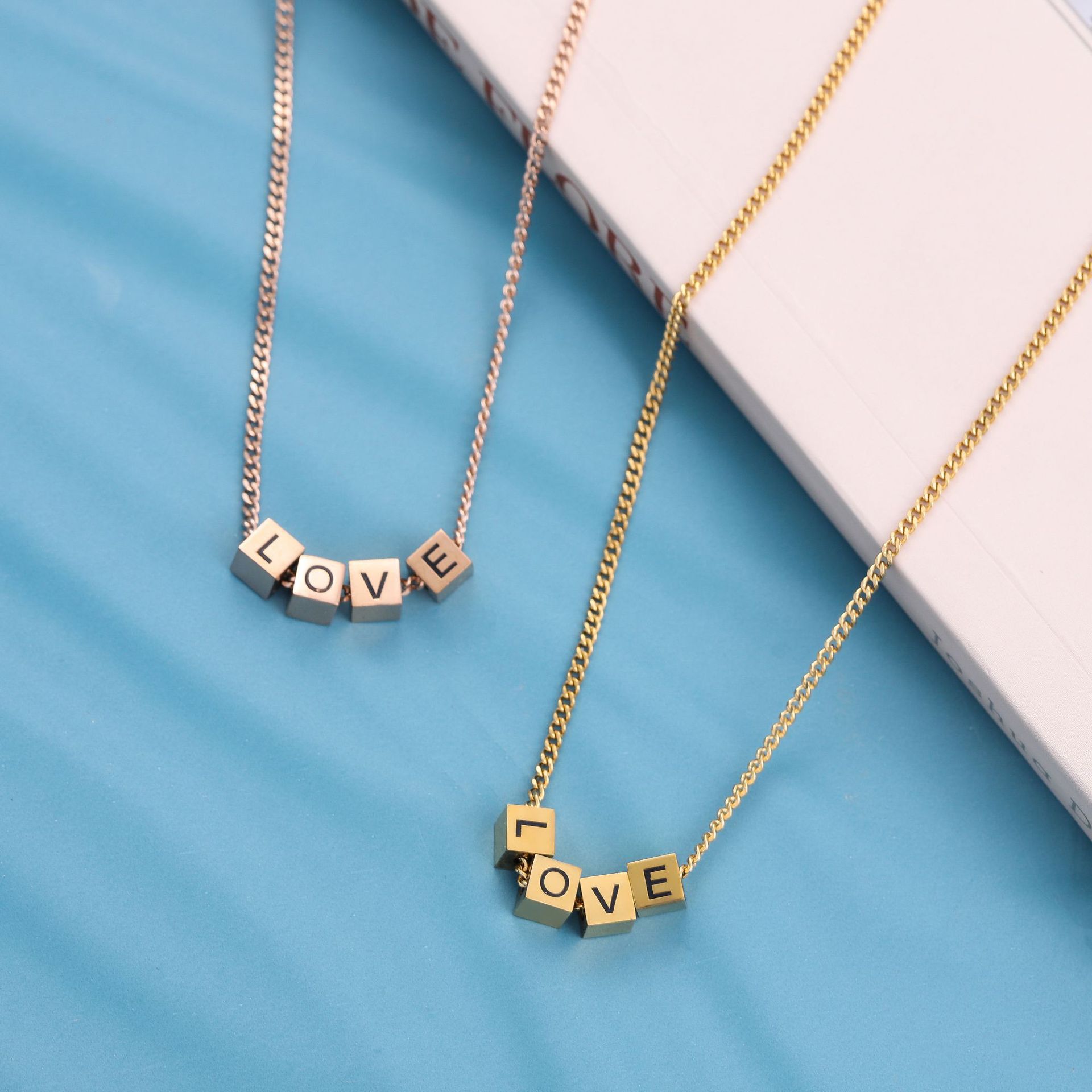 Fashion Heart Shape Titanium Steel Plating Shell Zircon Pendant Necklace 1 Piece