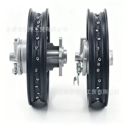 Two-wheel off-road motorcycle CRF50: Motorcycle wheel hub
