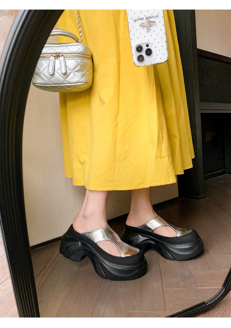 Dép sandal nữ da thật họa tiết da báo đế xuồng cao gót 9 cm — Trang chủ, màu đen, bạc chi tiết 39