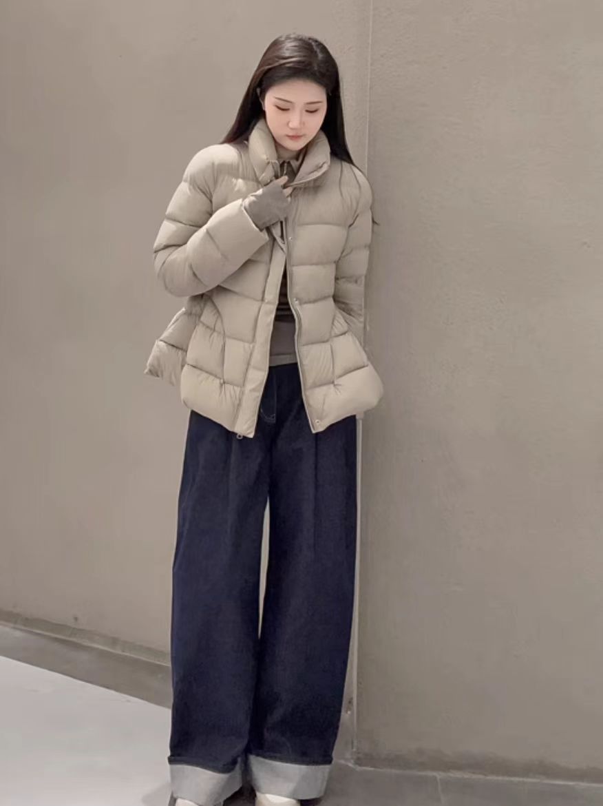 그레이 카키