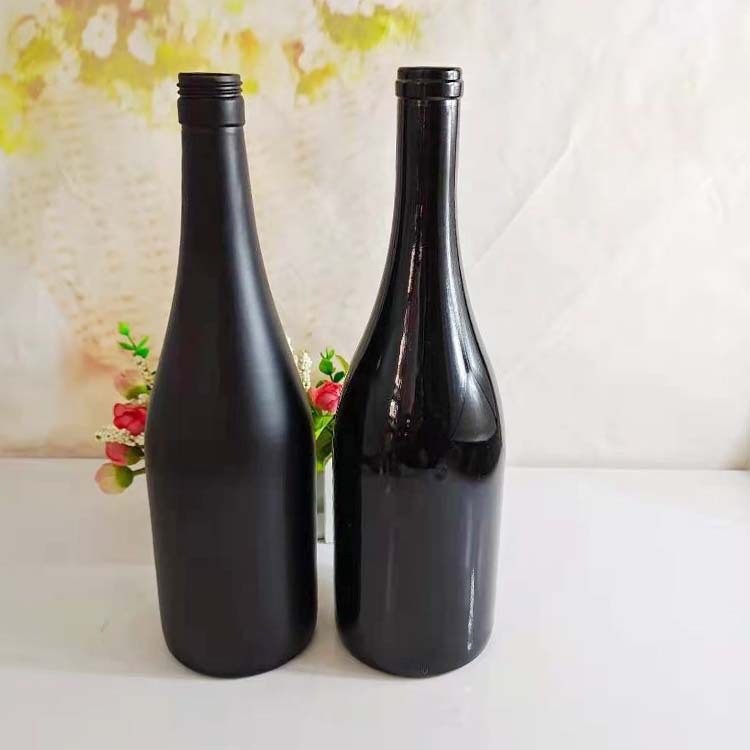 厂家现货750ml红酒瓶墨绿色葡萄酒玻璃瓶哑光亮光香槟冰酒瓶批发