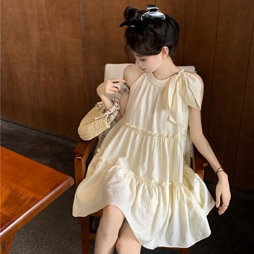 French sleeveless V-neck dress for women, summer temperament sweet princess cake dress, petite strap doll short skirt
