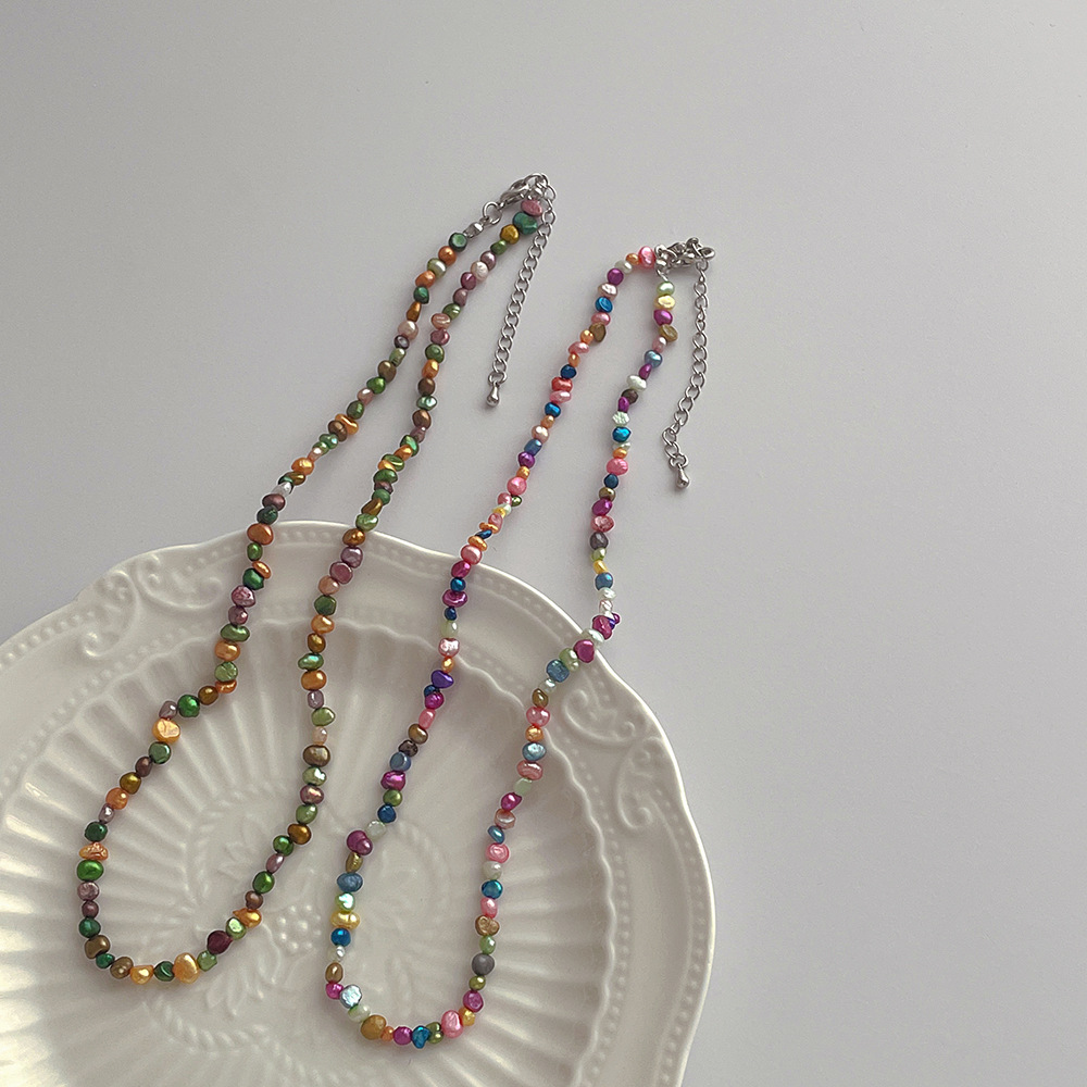 Design organic fashionable necklace from pearl