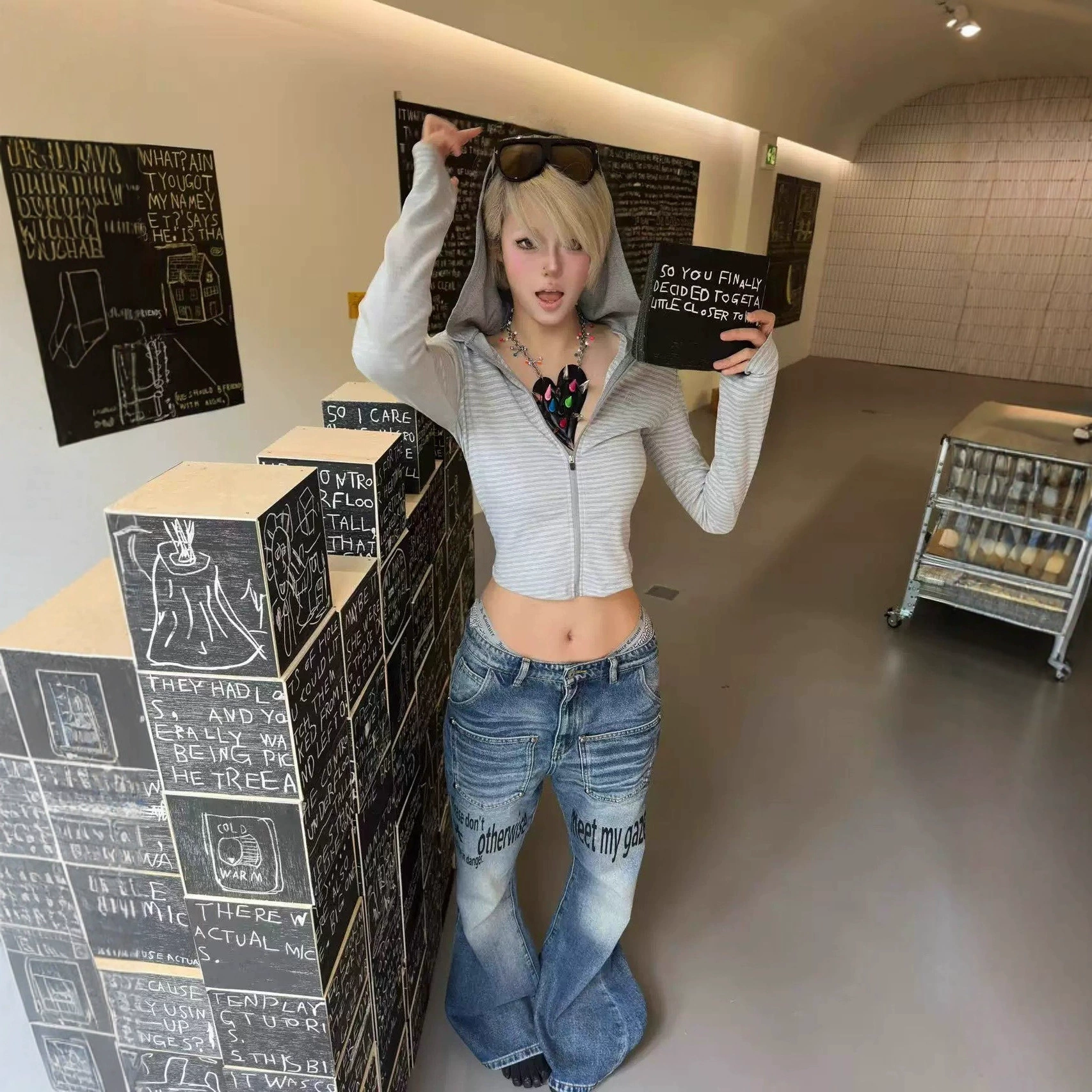 DETW 25AW* оригинальный ретро нишевой слоган вы washed blue cow cat whiskers micro-flared rivets all-match jeans for men and women
