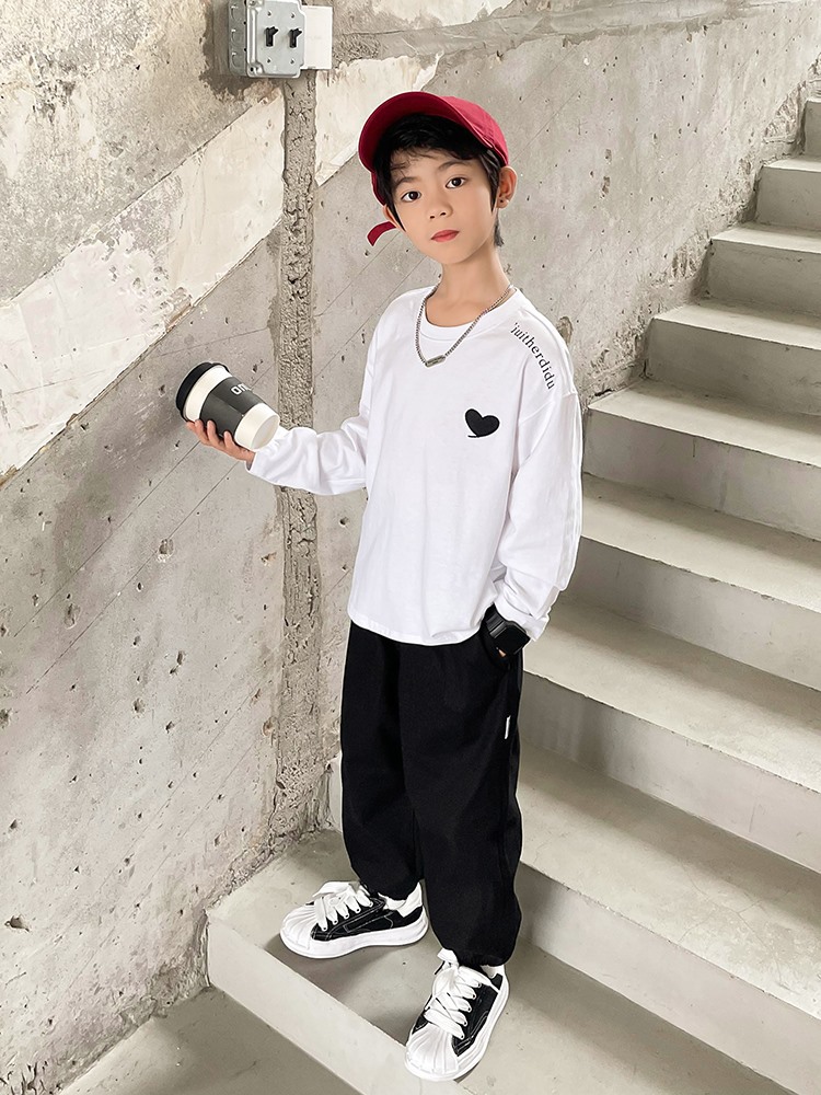 2023 de otoño de los nuevos niños de algodón de otoño bordado camiseta de los niños de estilo coreano camisa de manga larga de los niños de moda