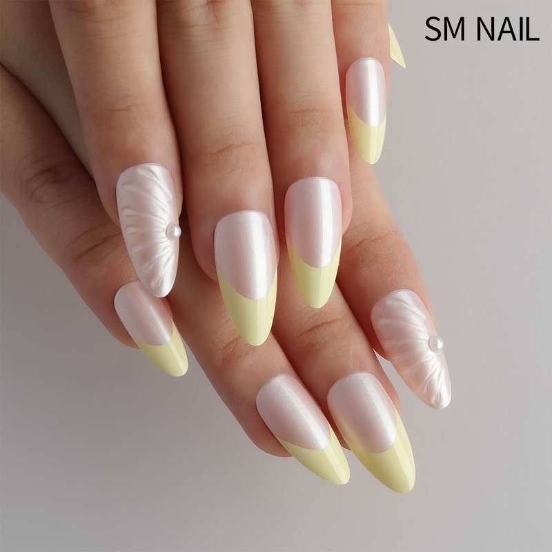 Ins Same Style Mid-Length Pearlescent Yellow French Manicure Pieces Stereo Shell Line Fake Nail Stickers 24 Pieces Available Ins Same Style Mid-Length Pearlescent Yellow French Manicure Pieces Stereo Shell Line Fake Nail Stickers 24 Pieces Available