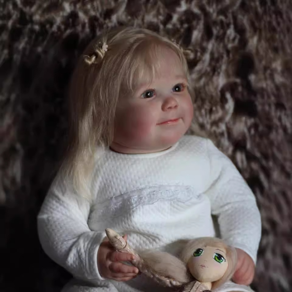 60cm imitación niña muñeca niño junio despierto exquisito pintado 3D piel suministro transfronterizo