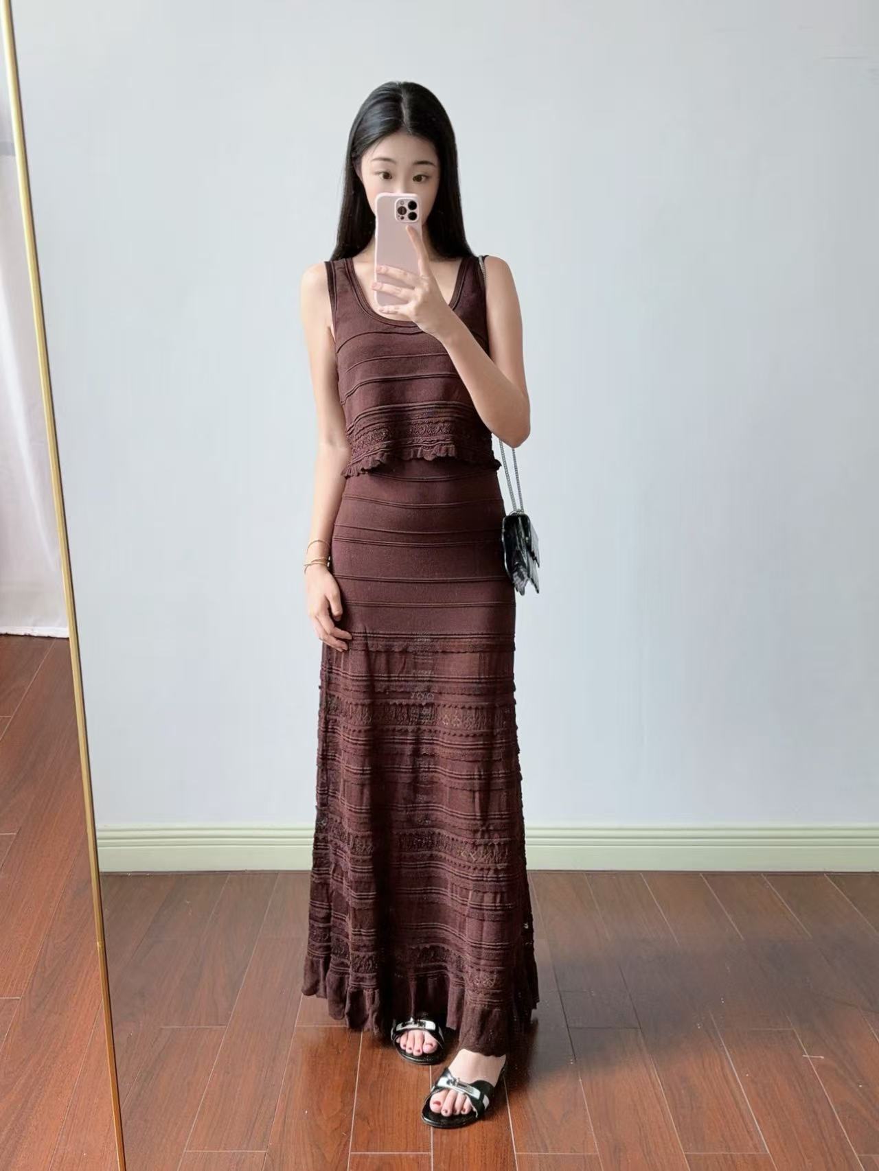 Summer elegant solid color knitted vest