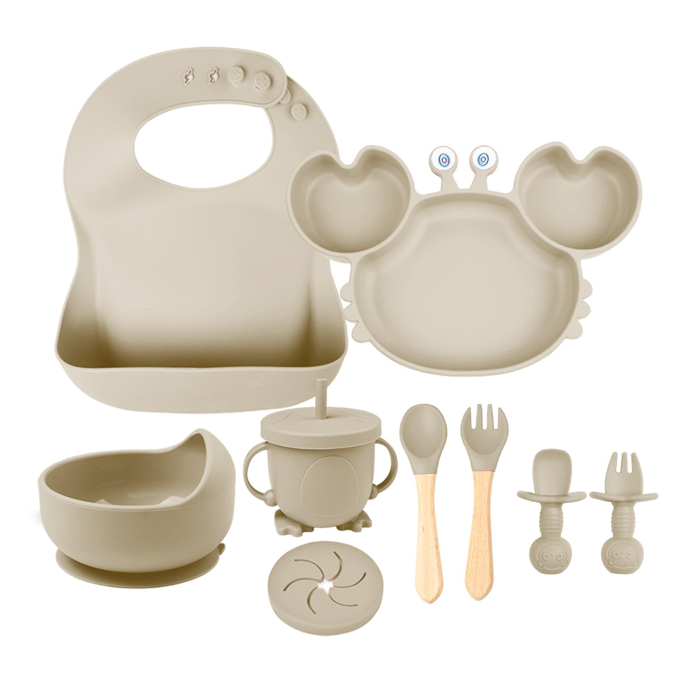베이지 9종 세트 (턱받이 + 크랩 플레이트 + 곰 흡착판 그릇(스낵 뚜껑 포함) + 보완 식품 그릇 + 실리콘 포크 + 나무 손잡이 포크와 스푼)