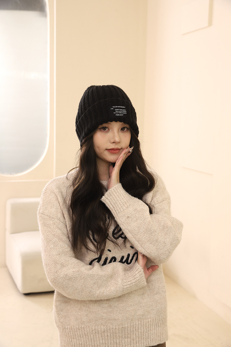 Lana oversize tinta unita per autunno e inverno, pile lavorato a maglia, versione coreana, coppia femminile all'aperto, escursioni calde_voghion.com