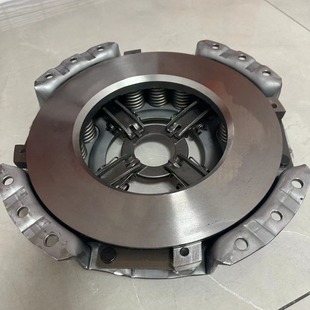 Auto Parts Clutch Pressure Plate for Mitubishi Me 520622