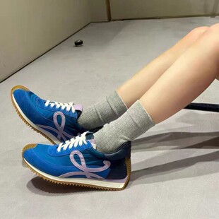�{�Gɫϵ�͹ŵ�ӖЬ�_������ͬ���p���p��͸��ƽ�װ���Ь�ļ���Ů
