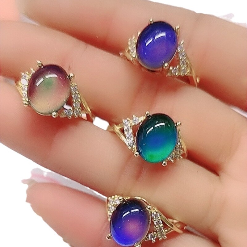 New Temperature-Sensing Stone Cross-Ring with Multiple Diamonds That Changes Colors Depending on Body Temperature, Same Style as Seen on Tiktok and Kuaishou Live Broadcasts New Temperature-Sensing Stone Cross-Ring with Multiple Diamonds That Changes Colors Depending on Body Temperature, Same Style as Seen on Tiktok and Kuaishou Live Broadcasts