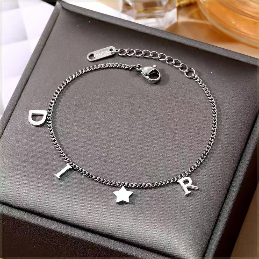2025 Cross-Border New Stainless Steel Letter Star Bracelet Women's Fashion Trendy Versatile High-End Ins Style Hand Jewelry