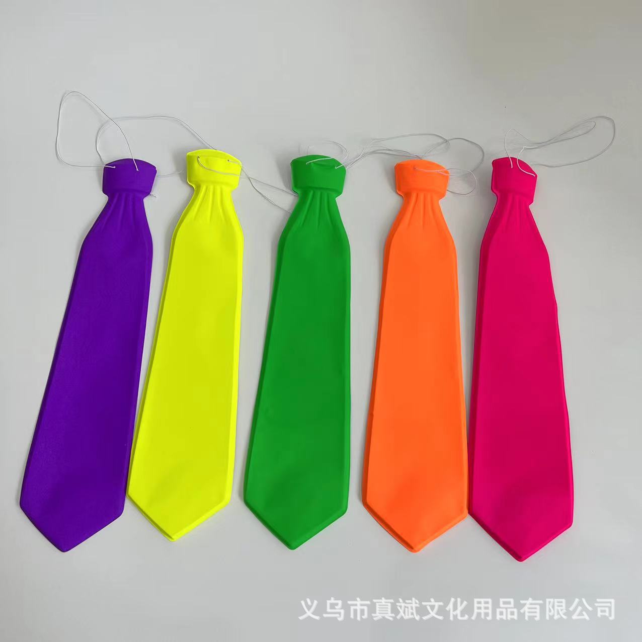 43CM corbata de plástico de PVC de Halloween corbata de moda accesorios de vestir corbata fiesta directa fábrica de materiales ecológicos