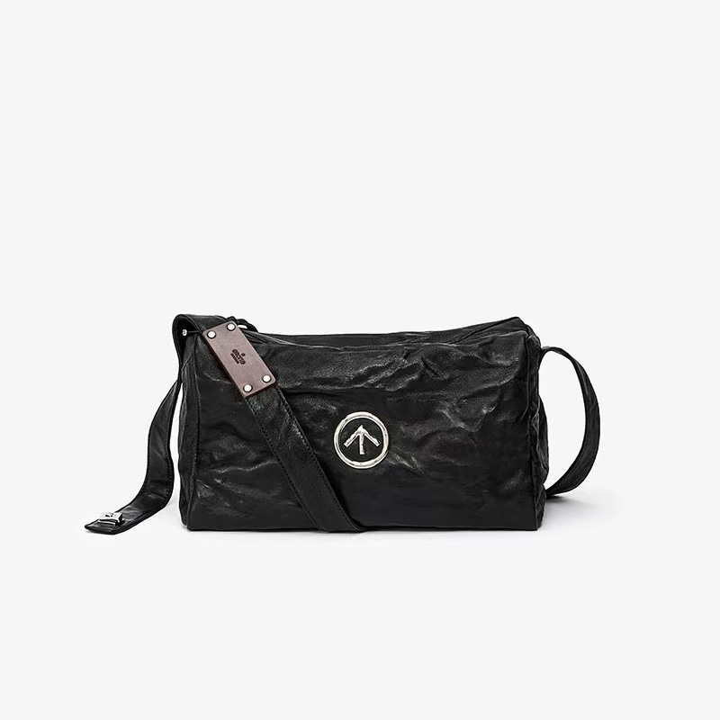 Black stone m (silver label)