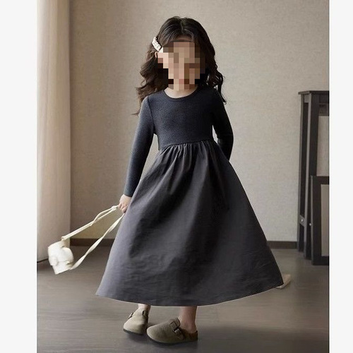 Girls Autumn Fashionable Knitted Dress  Spring and Autumn New Style Stitched Art Long Sleeve Skirt 0178A001