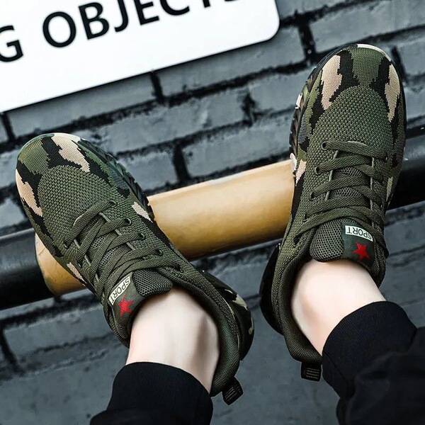 Camouflage winter sneakers for men and women outside climbing for…