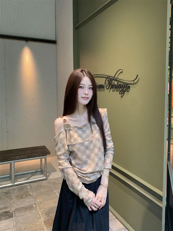 早秋季新款一字肩小衫设计感小心机斜肩修身格子长袖t恤女装上衣|undefined