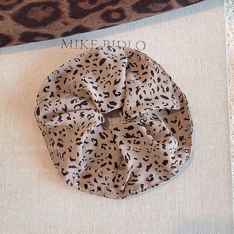 Otoño y invierno de 2025 nuevo anillo de pelo de leopardo de alta elasticidad, bolas de cabello, cuerdas de cabello sueltas, correa de goma grande