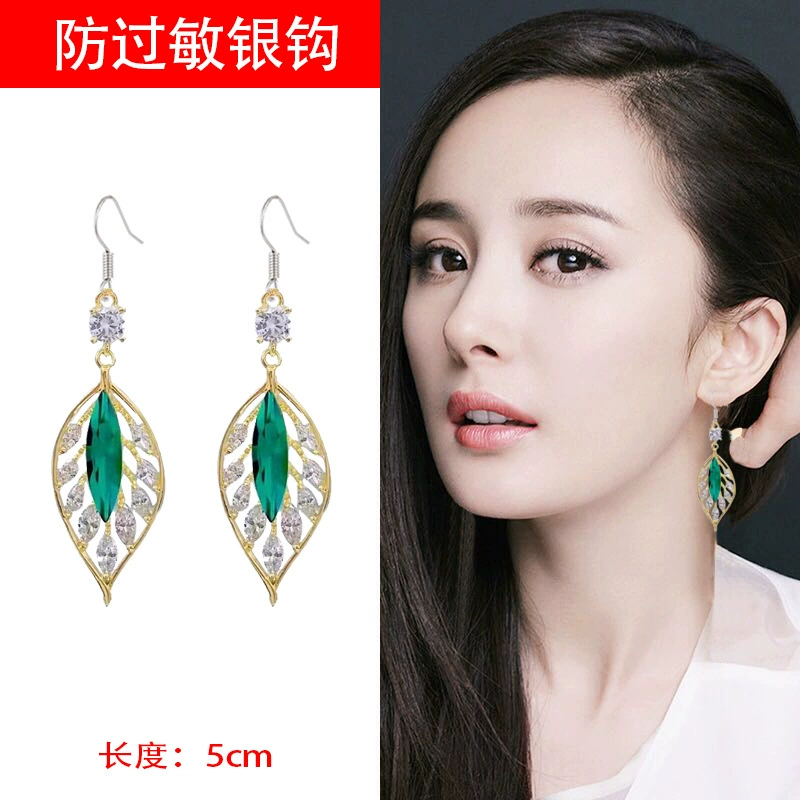 Silver needle, universal fashionable earrings, silver 925 sample, light luxury style, 2023 collection