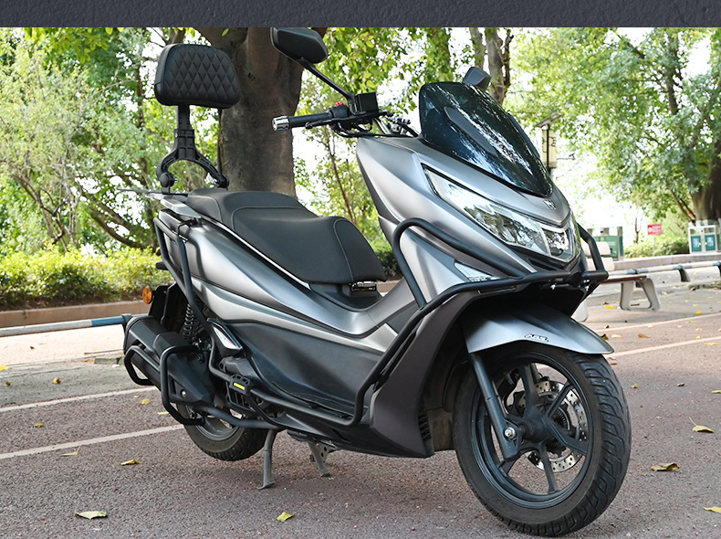 Suitable for Haojue Uhr150 Motorcycle Front and Rear Bumpers, Exhaust Guards, Folding Backrests, Racks, Anti-Fall Modifications
