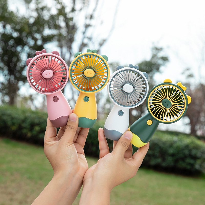 小型ファン卸売ポータブルハンドヘルド USB ミニ漫画充電学生広告小型ファン工場印刷ロゴ|undefined
