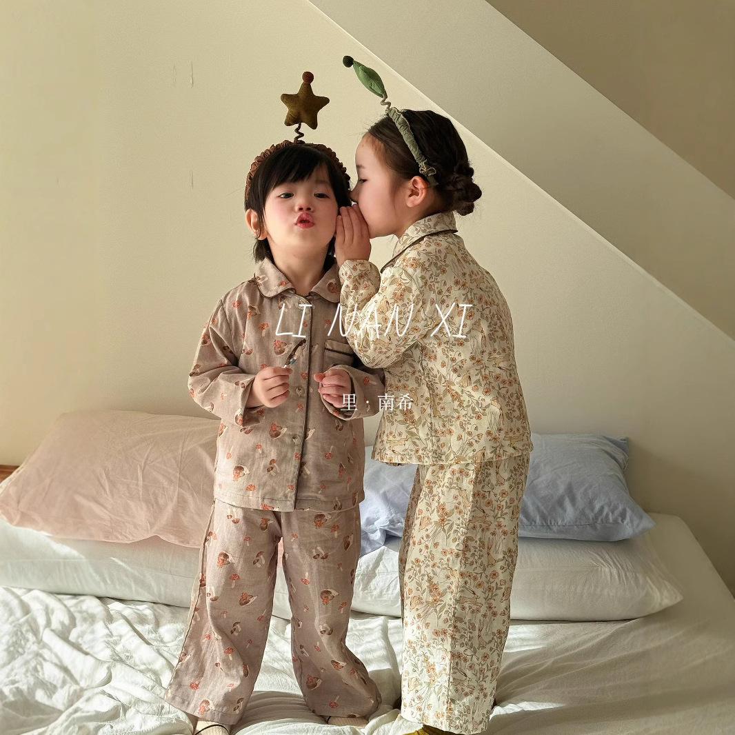 Boys and Girls Double-Layer Gauze Pajamas and Pajama Pants 26 Spring New Baby Korean Style Cartoon Pastoral Home Wear Set 85006