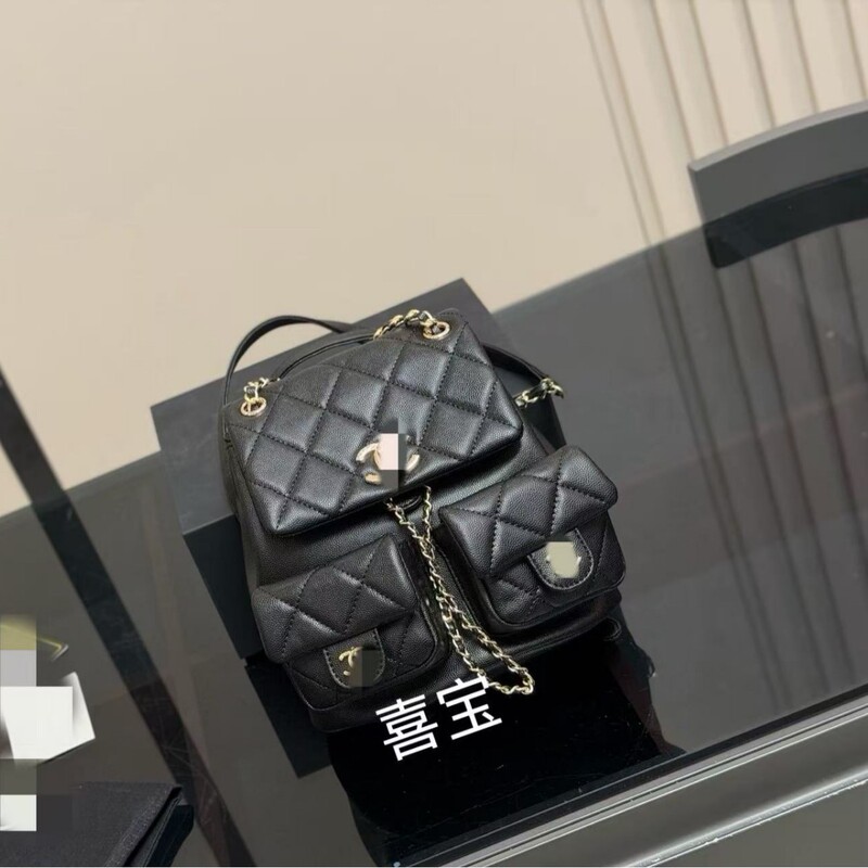 Chanel-Style Quilted Chain Backpack, Original Genuine Leather Luxury Commuter Bag, Black Versatile New Model Chanel-Style Quilted Chain Backpack, Original Genuine Leather Luxury Commuter Bag, Black Versatile New Model
