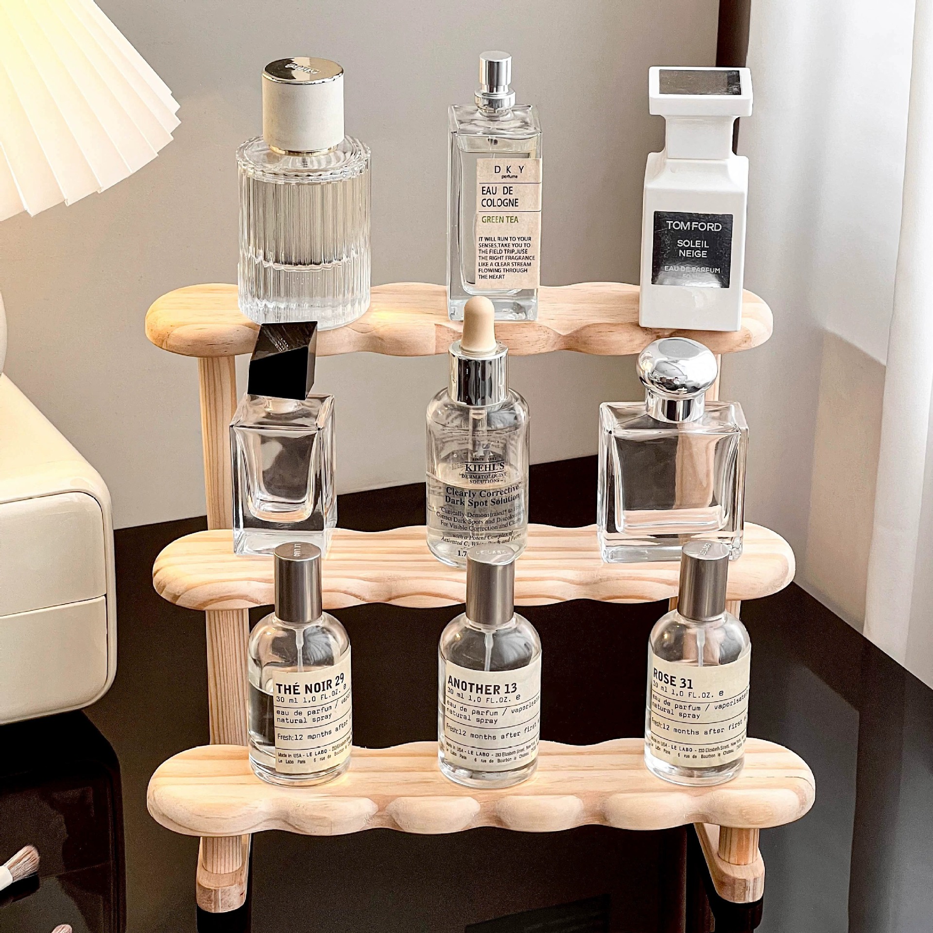 デスクトップ香水階段棚実木棚茶道具置物コーヒーカップ収納化粧品木製展示棚