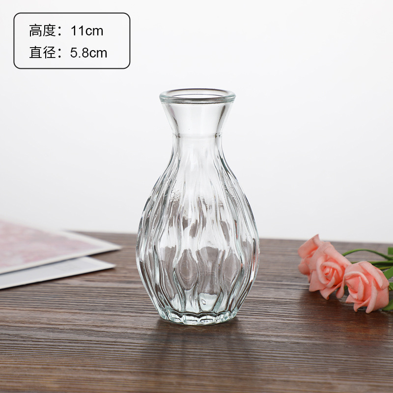 Jarrón clásico personalizado en relieve, vidrio transparente, adornos de escritorio para oficina, colgantes para dormitorio, mini decoración retro