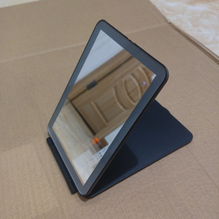 Espejo de maquillaje LED con luz de tres colores Espejo de maquillaje con luz Espejo táctil con atenuación infinita Espejo de maquillaje de belleza con tapa abatible Espejo de tocador portátil