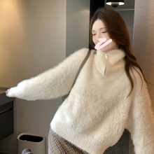 �ﶬ��Ů�b�ٴ��nϵ����ܛŴᘿ�����ë���װ���朸��I�L��ë��