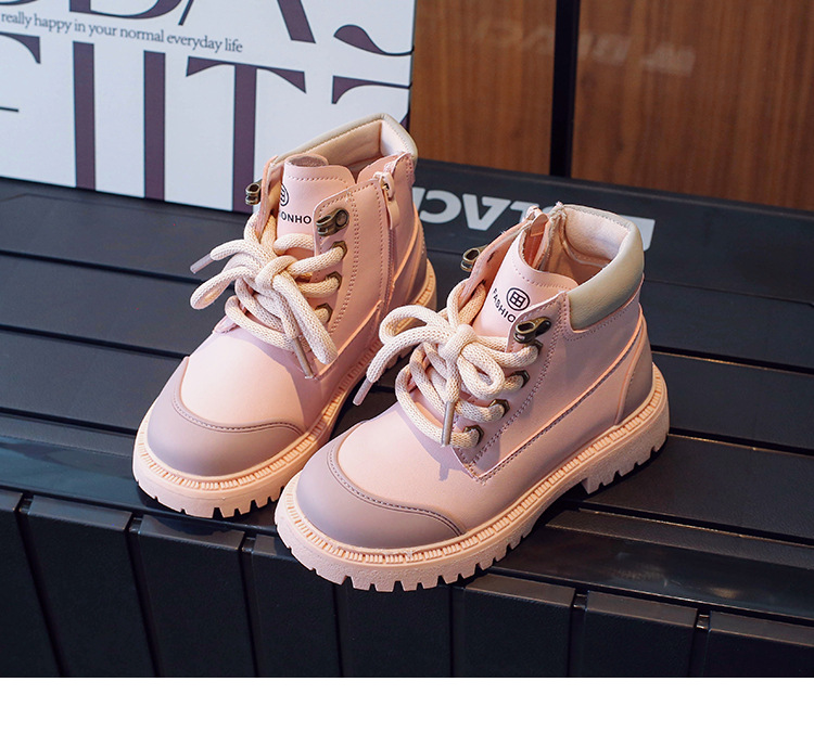 Barnens små gula stövlar 2023 höstnya pojkar engelska martinstövlar flickor korta stövlar enkla stövlar mellanstora_voghion.com