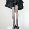 Pure vertical line black