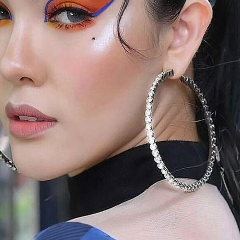 Elegant creative retro earrings