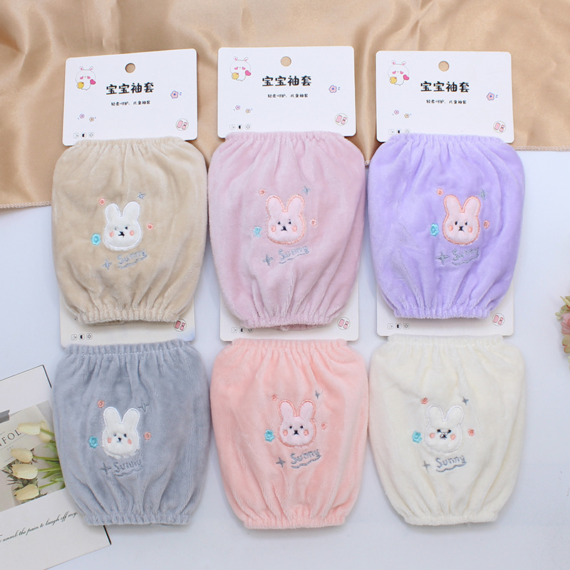 Children's Sleeve Covers, Stain-Resistant, Fashionable Autumn and Winter Style, Anti-Dirt down Jacket Sleeve Covers for Boys and Girls, Baby Warm Protective Sleeves Children's Sleeve Covers, Stain-Resistant, Fashionable Autumn and Winter Style, Anti-Dirt down Jacket Sleeve Covers for Boys and Girls, Baby Warm Protective Sleeves