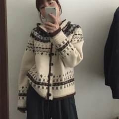 フェアアイルセーター女性のコートフード付きニットカーディガン 2025 秋と冬の新しいレトロ韓国スタイル怠惰なスタイルのアウターウェア