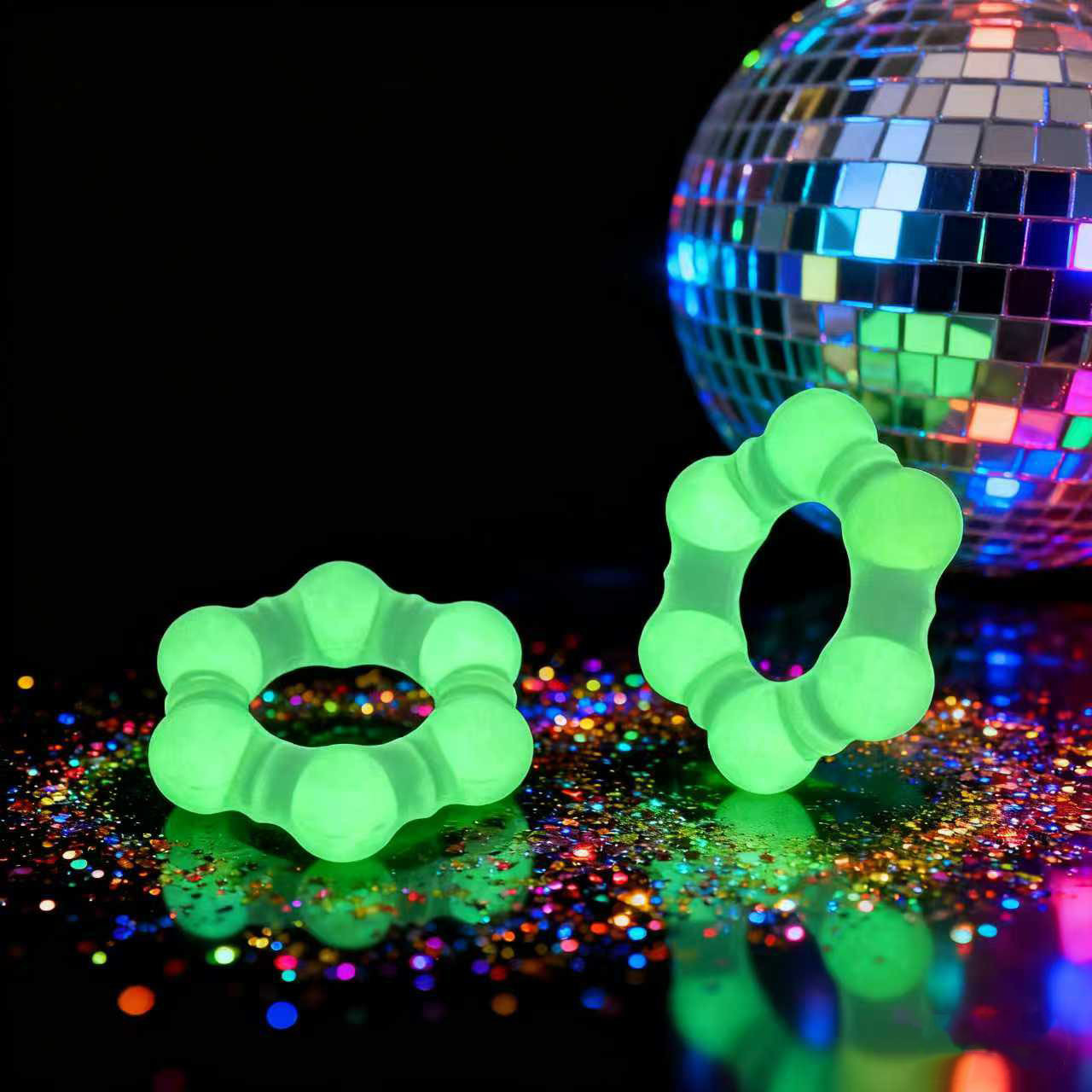 Luminous Liquid Silicone Locking Ring, Manual Delay Cock Ring for Men — detail image 3