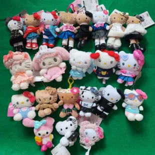 Мягкая игрушка Hello Kitty с длинными лапами подвеска