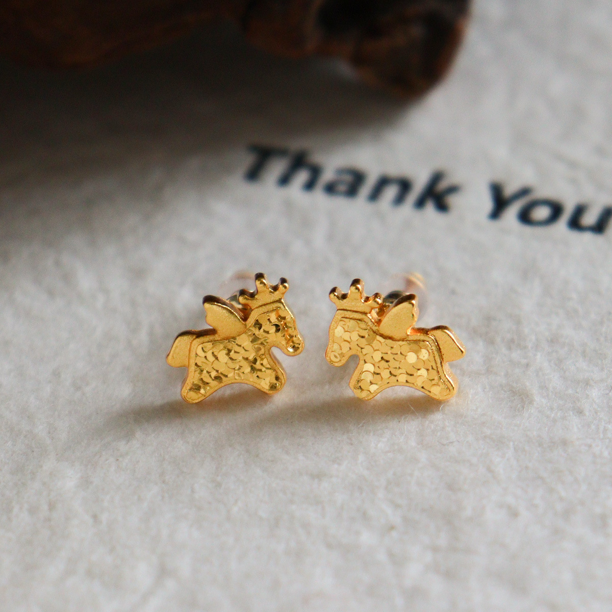 新款时尚精致碎冰冰马上有钱耳钉轻奢高级感百搭设计感小众耳饰女