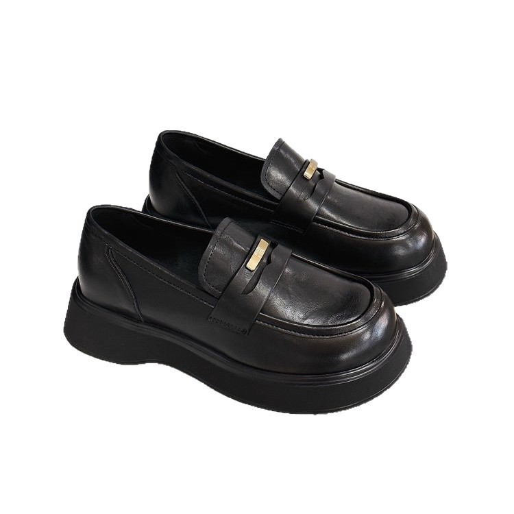 Zapatos de cuero suave, zapatos de mujer de soleas gruesas, 2025 otoño nuevos zapatos de un solo pie, zapatos de cuero ligeros con falda