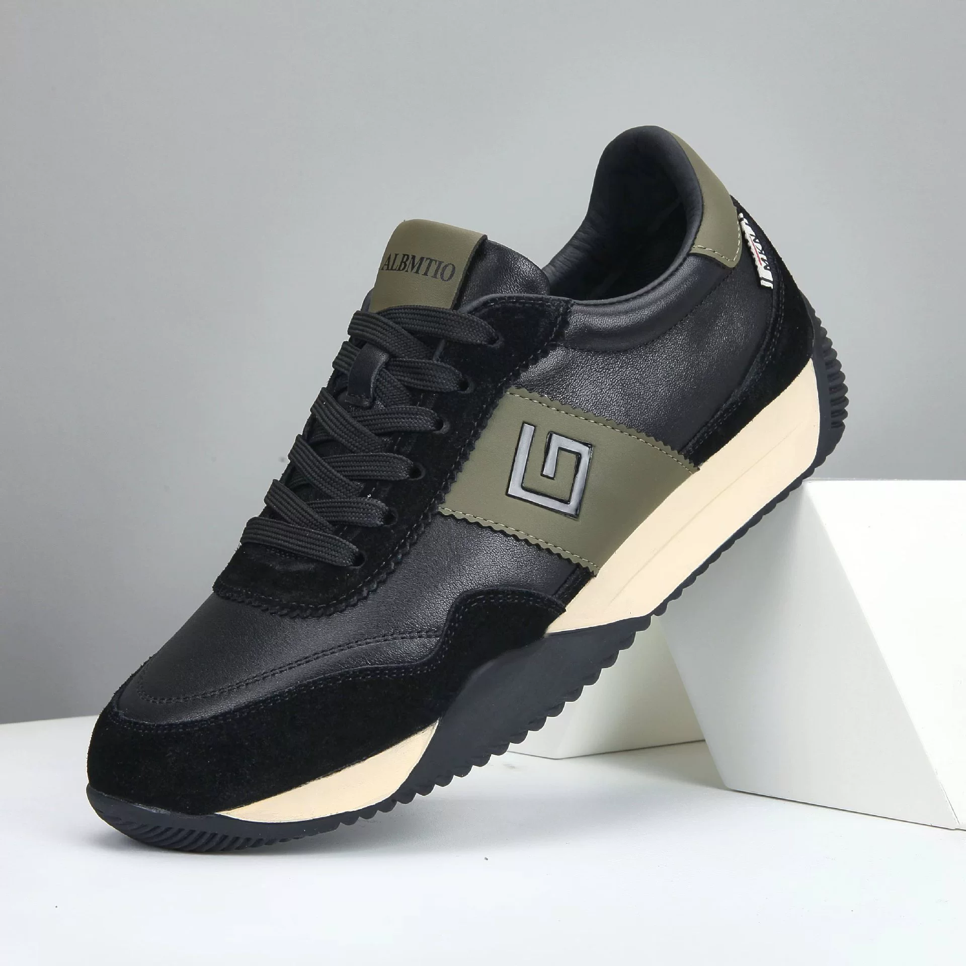 Кожаные кроссовки мужские кожаные кроссовки мужские повседневные туфли 2024 осень и зима мягкое дно комфорта