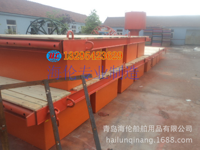 供应网箱养殖，网箱浮子，浮箱，钓鱼平台防撞设施青岛否是海伦0.