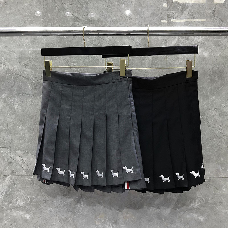 Summer pleated skirt